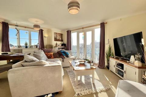 2 bedroom flat for sale - St. Kitts Drive, Eastbourne