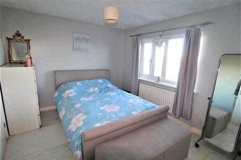 160 Appleford Drive, Minster On Sea, Sheerness, ME12 2TX