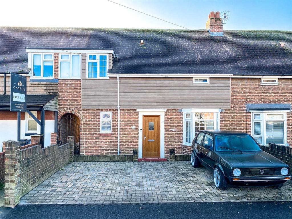 77 Cheltenham Road, Paulsgrove 2 bed terraced house £250,000