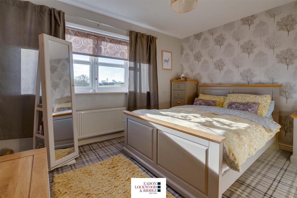 Master Bedroom 1.jpg
