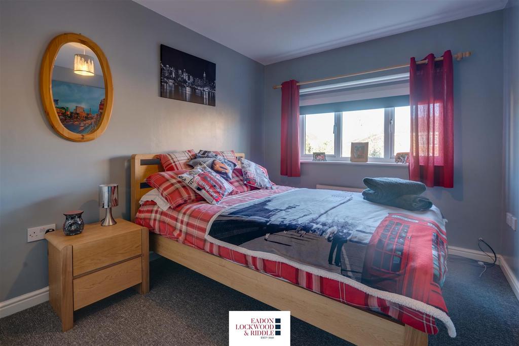 Bedroom 2-1.jpg