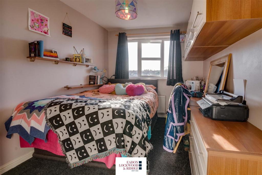 Bedroom 3-1.jpg