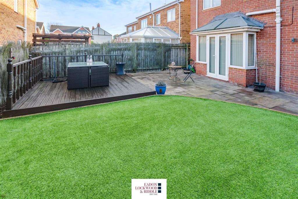 Rear Garden 1.jpg