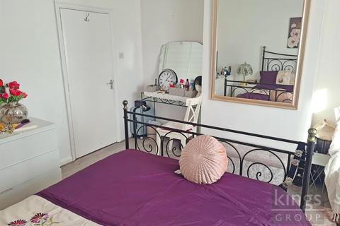 36 Mount Pleasant Hill, London, E5 9NF