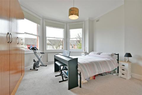 3 bedroom flat to rent, Walm Lane, Mapesbury, NW2