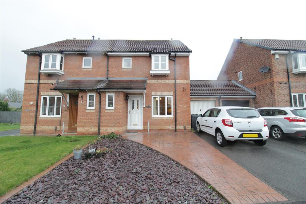 Brawton Grove, Darlington 3 bed semidetached house £160,000