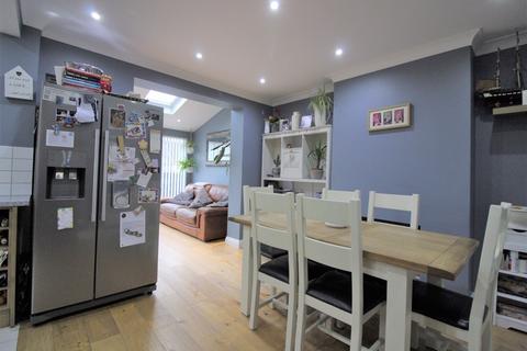 89 Joyes Road, Folkestone, CT19 6HL