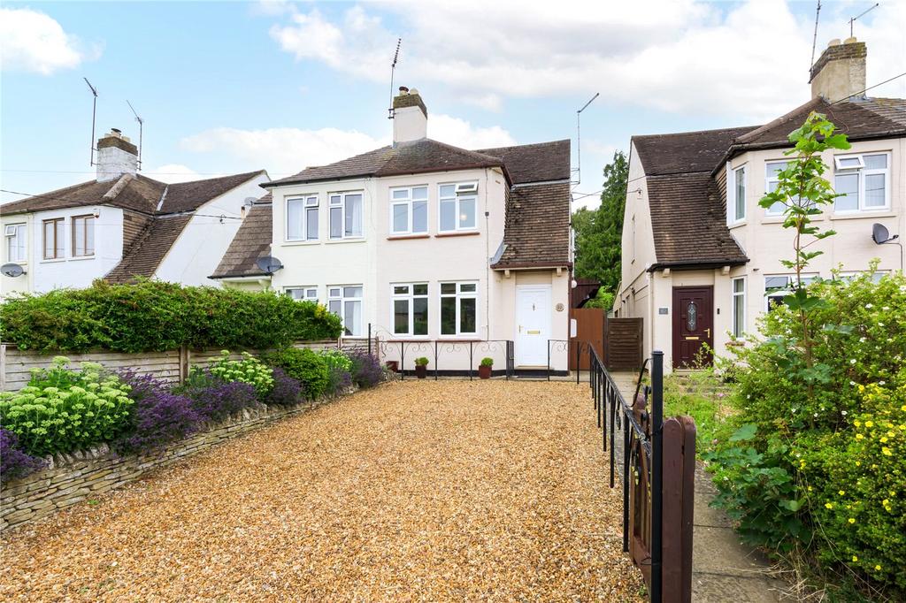 Benefield Road, Oundle, Northamptonshire, PE8 3 bed semidetached house for sale £323,000