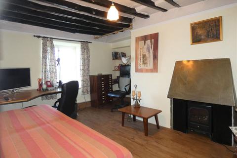 Treflys Mount Pleasant Road, Dolgellau, LL40 1ST