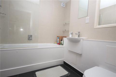 2 bedroom apartment to rent - Leigham Court Road, London, SW16