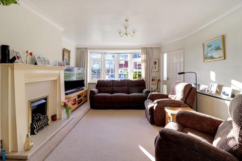 133 Denman Drive, Ashford, TW15 2AP