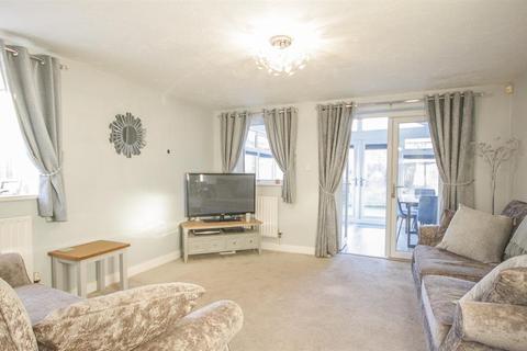 44 Argus Road, Bristol, BS3 3PA