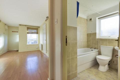 34 Bowerman Close, Kidlington, OX5 1TP
