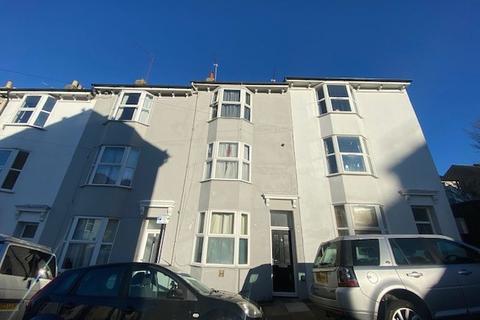 5 bedroom terraced house to rent - St Martins Place, BRIGHTON, East Sussex, BN2