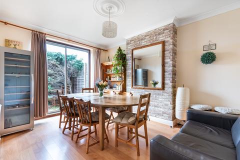 56 Linchmere Road, London, SE12 0NA