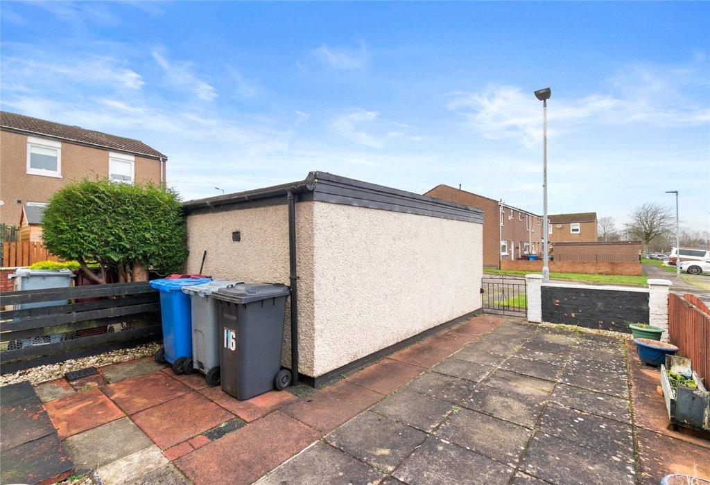 Nevis Avenue, Hamilton, Hamilton 3 bed terraced house £115,000