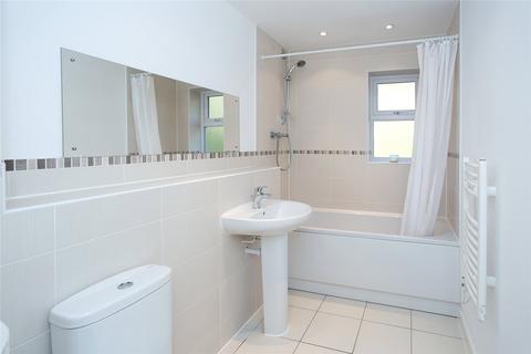 2 bedroom apartment to rent, Walton Road, Bushey, Hertfordshire, WD23