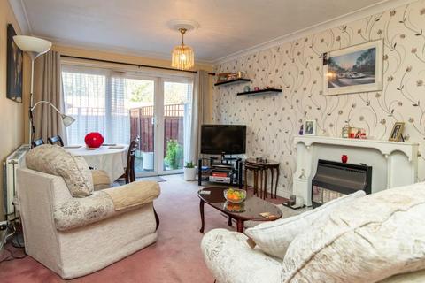 53 Overbury Close, Birmingham, B31 2HD