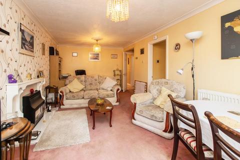53 Overbury Close, Birmingham, B31 2HD