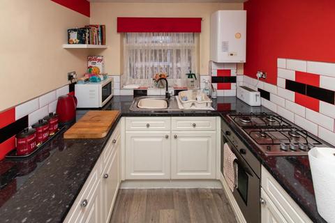 53 Overbury Close, Birmingham, B31 2HD