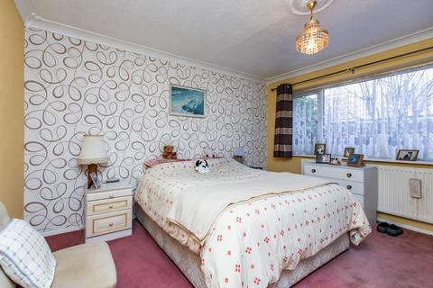 53 Overbury Close, Birmingham, B31 2HD