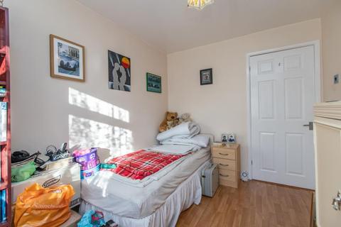 53 Overbury Close, Birmingham, B31 2HD
