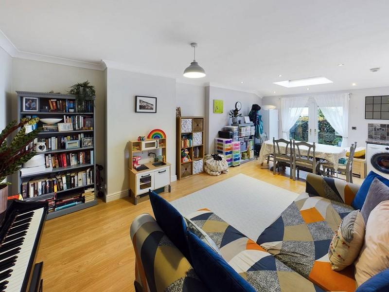 Open Plan Kitchen/Dining Area/Sitting Area