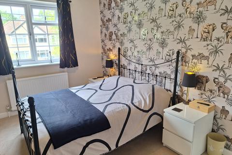 Hunters End New Road, Ascot, SL5 8QB