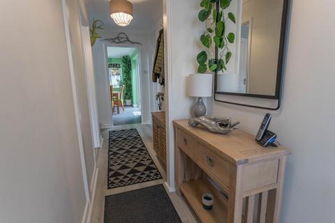 Hunters End New Road, Ascot, SL5 8QB