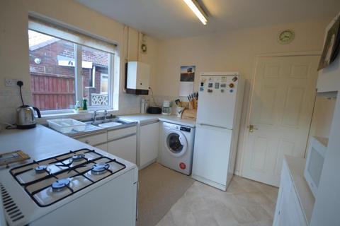 29 East Road, Ketley Bank, Telford, TF2 0DD