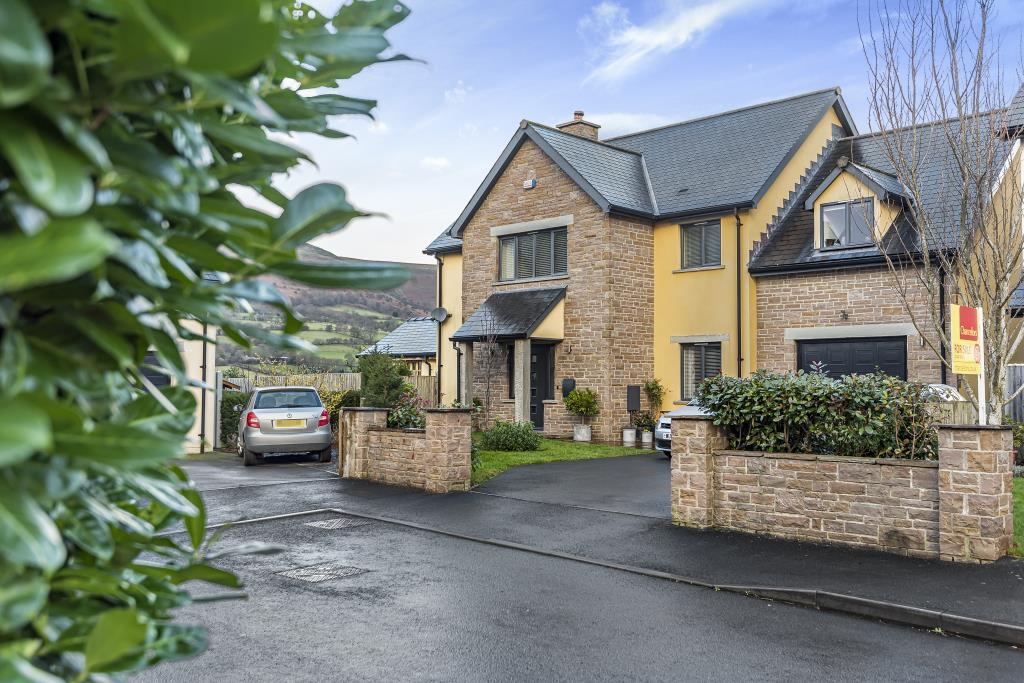 Longtown, Herefordshire, Herefordshire, HR2 4 bed detached house £650,000