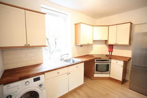 2 bedroom flat to rent, West Port, Aitchisons Close, Grassmarket, Edinburgh, EH1