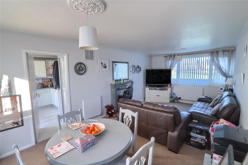 Cowpen Crescent, StocktononTees 3 bed terraced house £110,000