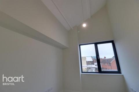 undefined, Bank Road, Bristol