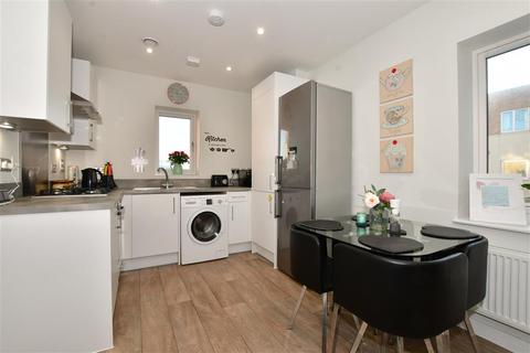 1 bedroom flat for sale - Thornton Close, Leatherhead, Surrey