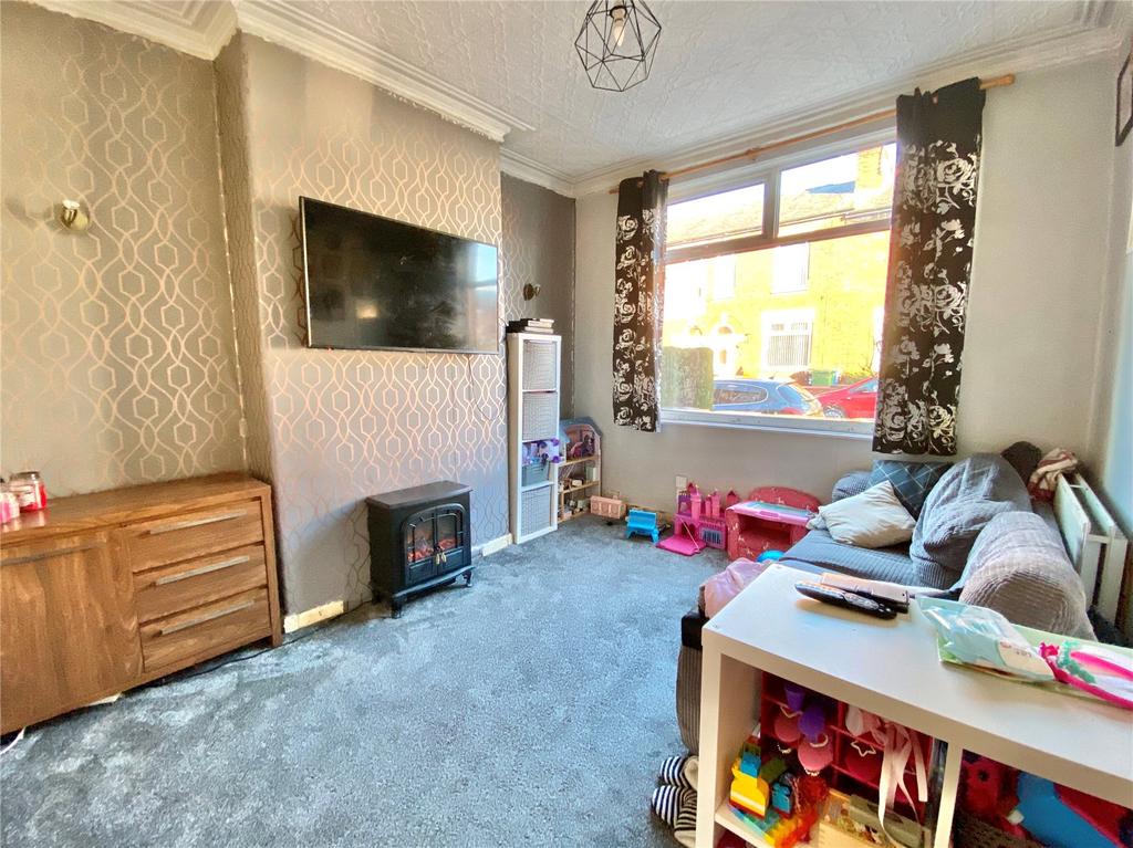 Carmichael Street, Edgeley... 3 bed terraced house £180,000