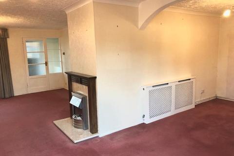 23 Foxleys, Carpenders Park, Watford, WD19 5DB