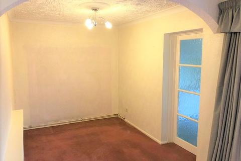23 Foxleys, Carpenders Park, Watford, WD19 5DB