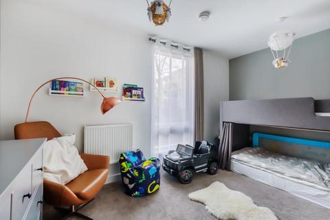 1, Bamboo Apartments, 170 Airco Close, London, NW9 0FQ