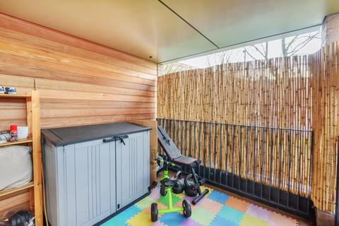 1, Bamboo Apartments, 170 Airco Close, London, NW9 0FQ