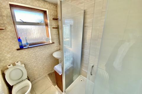 87 Whitefriars Avenue, Harrow, HA3 5RJ