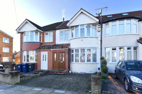 17 Hodder Drive, Perivale, Greenford, UB6 8LL