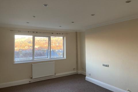 2 bedroom flat to rent - Shooters Hill