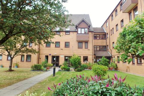 2 bedroom apartment for sale - Stephenson Court, Wordsworth Avenue, Cardiff