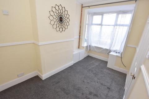 2 bedroom terraced house to rent, Southfield Road, Birmingham