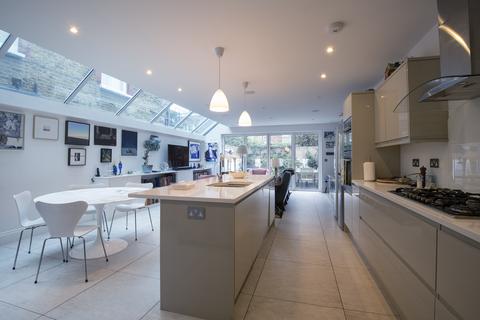 5 bedroom terraced house to rent - Quarrendon Street, London SW6