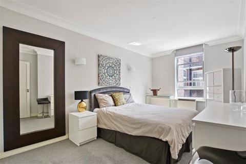 2 bedroom flat to rent - Cheyne Walk, Chelsea SW3