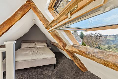 Fieldview, 4 Cottons Lane, Tetbury, GL8 8DP
