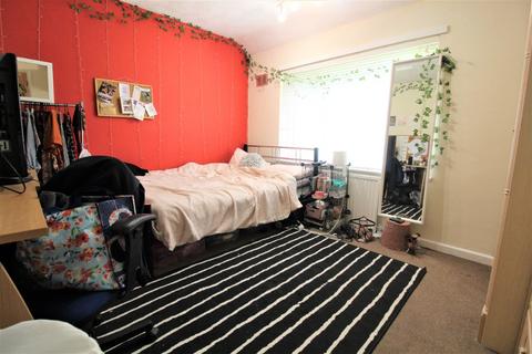 4 bedroom terraced house to rent - Wild Park Close, Brighton, BN2