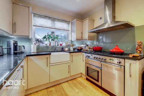 188 Shepherds Lane, Dartford, DA1 2PW